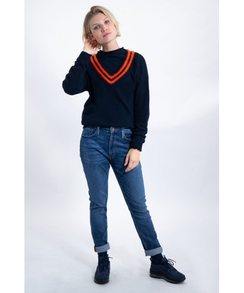 Светр жіночий J90240/292